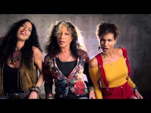 Elle & Elles - Paloma