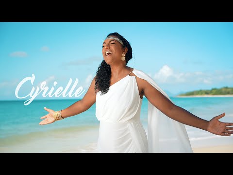 Cyrielle  -   mwen pa lé ayen rivéw  - (chouchou)