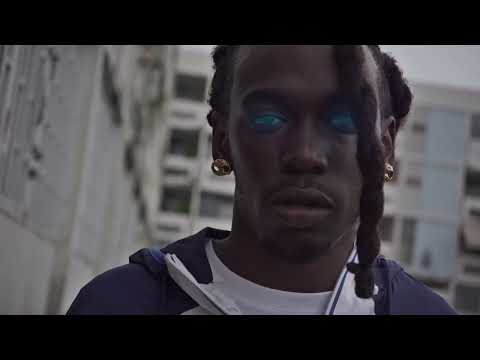 Dy-nïce - En Bas
