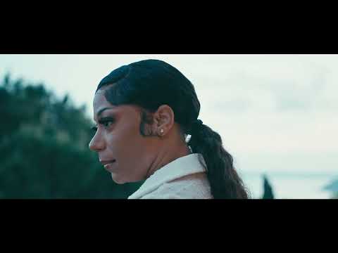 Young Chang Mc Ft. Shannon - Sauvage